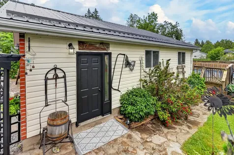 12 Emily Court Kawartha Lakes ON K0L 2W0