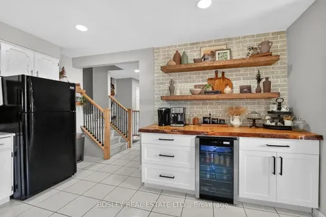 228 Gilmore Road Fort Erie ON L2A 2M3
