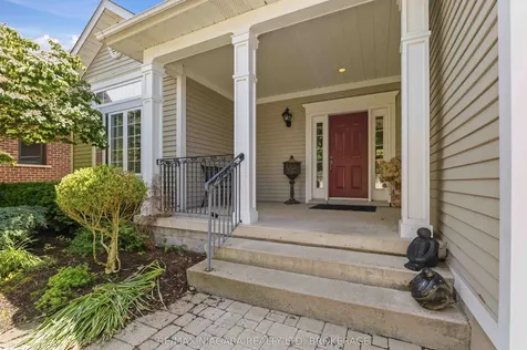 34 Sculler's Way St. Catharines ON L2N 7T1