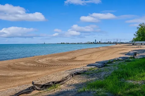 34 Sculler's Way St. Catharines ON L2N 7T1