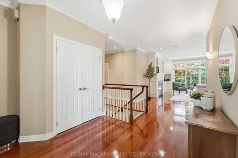 34 Sculler's Way St. Catharines ON L2N 7T1