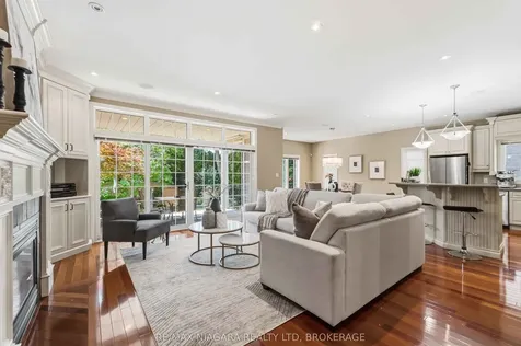 34 Sculler's Way St. Catharines ON L2N 7T1