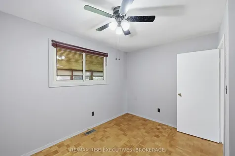 1055 Lincoln Drive Kingston ON K7M 4Z3