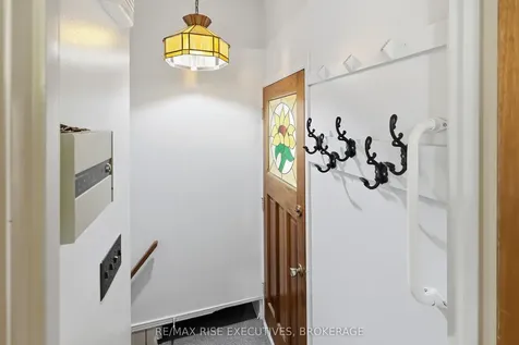 1055 Lincoln Drive Kingston ON K7M 4Z3