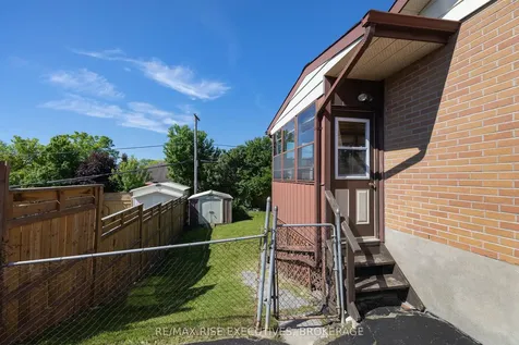 1055 Lincoln Drive Kingston ON K7M 4Z3