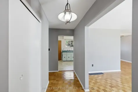 1055 Lincoln Drive Kingston ON K7M 4Z3