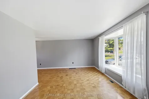 1055 Lincoln Drive Kingston ON K7M 4Z3
