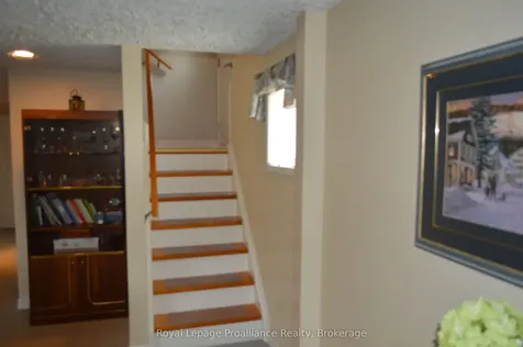 9 Austin Street Quinte West ON K8V 1Z2