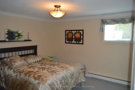 9 Austin Street Quinte West ON K8V 1Z2