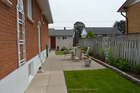 9 Austin Street Quinte West ON K8V 1Z2