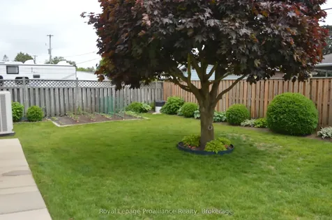 9 Austin Street Quinte West ON K8V 1Z2