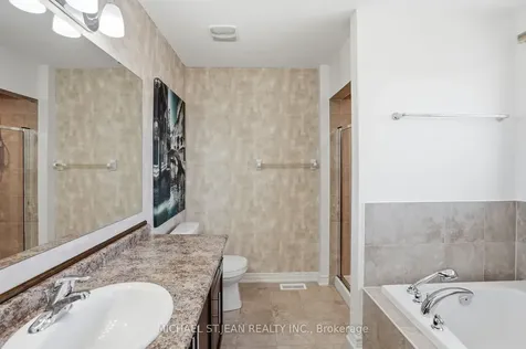 6382 Dilalla Crescent Niagara Falls ON L2H 0C9