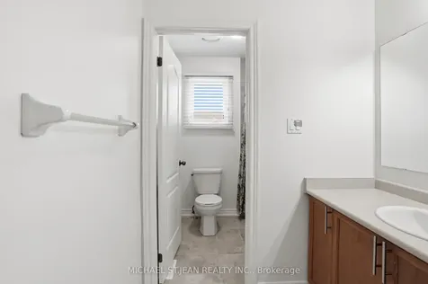6382 Dilalla Crescent Niagara Falls ON L2H 0C9
