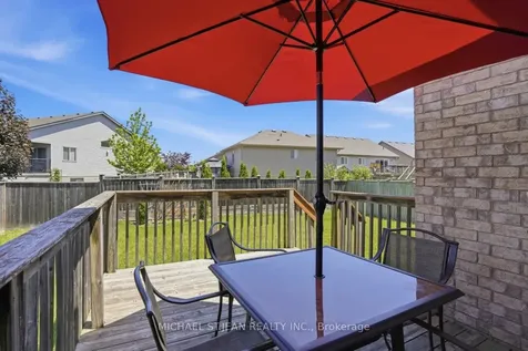 6382 Dilalla Crescent Niagara Falls ON L2H 0C9
