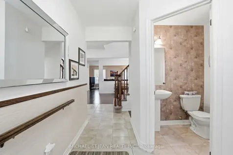 6382 Dilalla Crescent Niagara Falls ON L2H 0C9