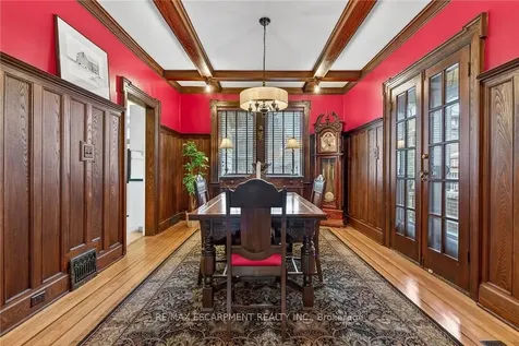 151 Holton Avenue S Hamilton ON L8M 2L6