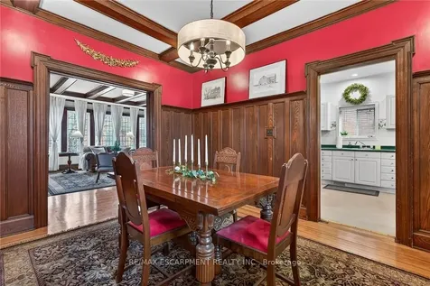 151 Holton Avenue S Hamilton ON L8M 2L6