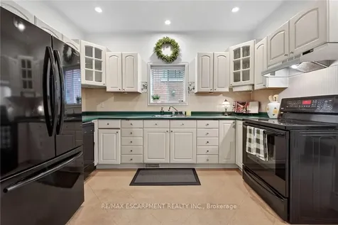 151 Holton Avenue S Hamilton ON L8M 2L6