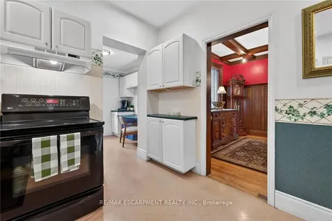 151 Holton Avenue S Hamilton ON L8M 2L6