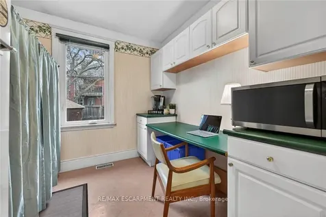151 Holton Avenue S Hamilton ON L8M 2L6