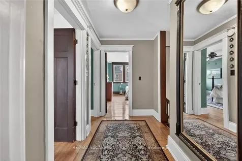151 Holton Avenue S Hamilton ON L8M 2L6