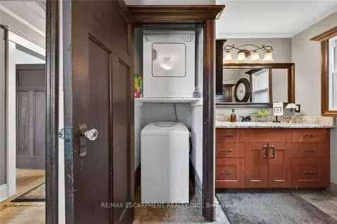 151 Holton Avenue S Hamilton ON L8M 2L6