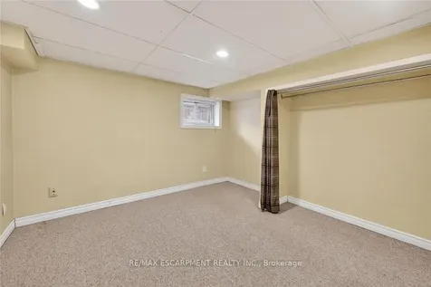 151 Holton Avenue S Hamilton ON L8M 2L6