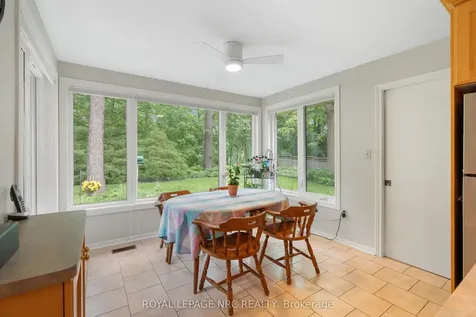 7 Parkhill Road Pelham ON L3E 0J3