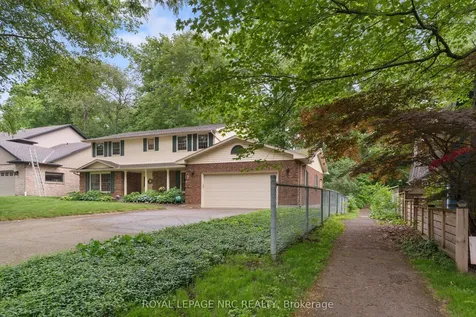 7 Parkhill Road Pelham ON L3E 0J3