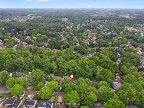 7 Parkhill Road Pelham ON L3E 0J3