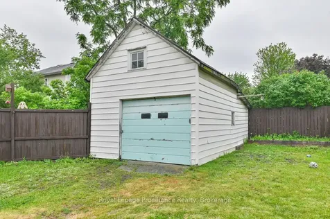 57 Albion Street Belleville ON K8N 3R7