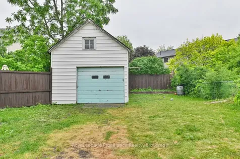 57 Albion Street Belleville ON K8N 3R7