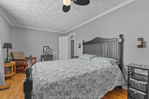 359 Mcgill Street Peterborough ON K9J 1W6