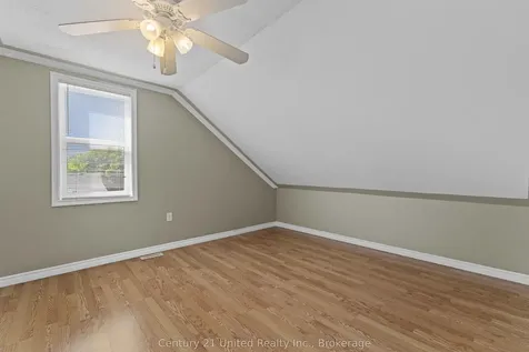 359 Mcgill Street Peterborough ON K9J 1W6