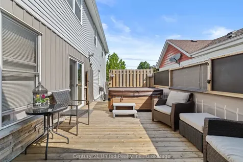 359 Mcgill Street Peterborough ON K9J 1W6