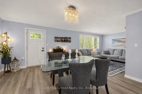 359 Mcgill Street Peterborough ON K9J 1W6