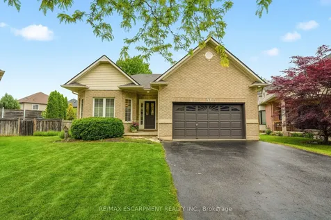 78 Sumac Court Grimsby ON L3M 5M6