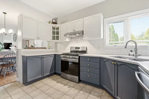 78 Sumac Court Grimsby ON L3M 5M6