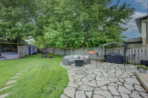 Crescent Kitchener ON N2R 1E2