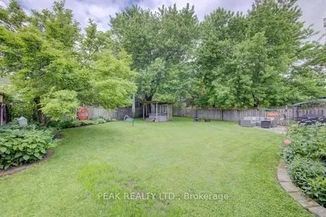 Crescent Kitchener ON N2R 1E2