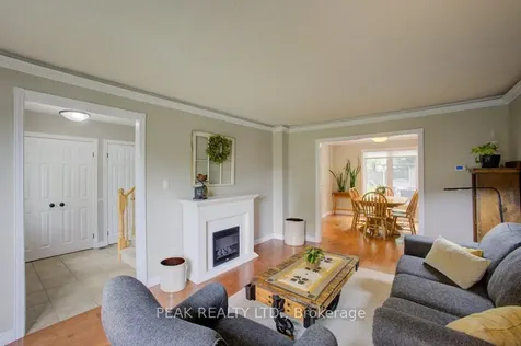 Crescent Kitchener ON N2R 1E2