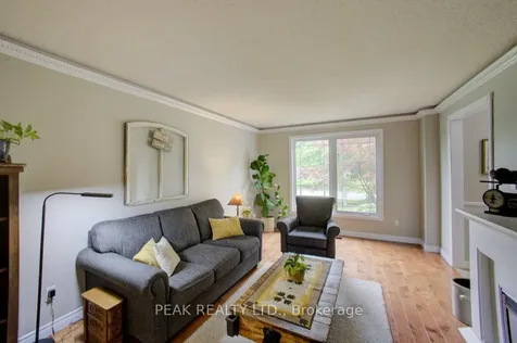 Crescent Kitchener ON N2R 1E2