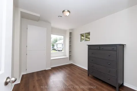 3 Phelps Street St. Catharines ON L2P 2H5