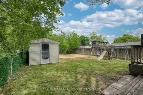 3 Phelps Street St. Catharines ON L2P 2H5