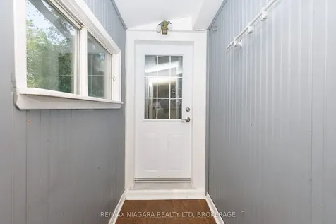 3 Phelps Street St. Catharines ON L2P 2H5