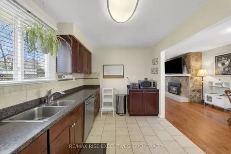1089 Pinewood Place Kingston ON K7P 1K9