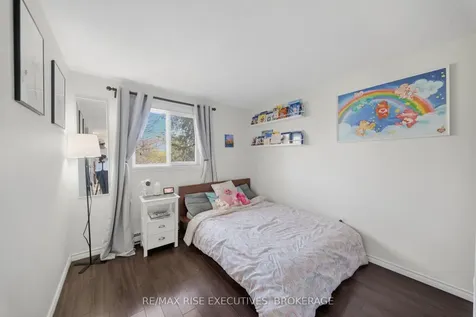 1089 Pinewood Place Kingston ON K7P 1K9