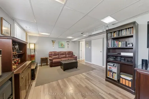 1089 Pinewood Place Kingston ON K7P 1K9