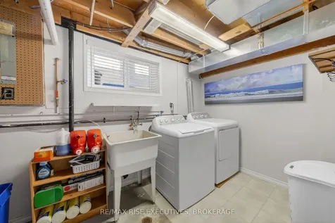 1089 Pinewood Place Kingston ON K7P 1K9