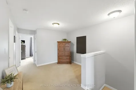 222 Fall Fair Way Hamilton ON L0R 1C0